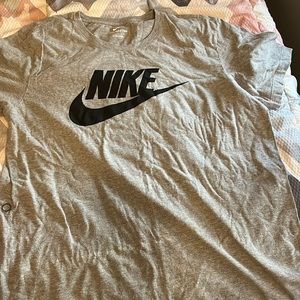 Gray unisex, Nike shirt